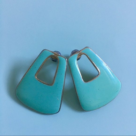 enamel earrings; vintage classic & cool - Picture 3 of 3